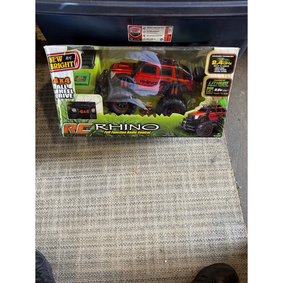 New Bright RC Rhino Vehicle - new in box - Picture 1 of 10